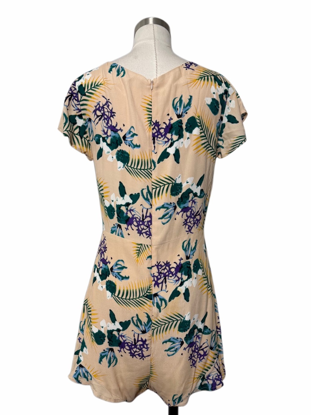 For Love  & Lemons Pina Colada Floral Romper - Picture 4 of 7